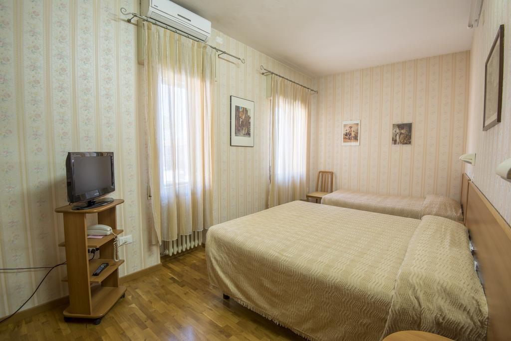 Albergo Ristorante Edo Forlimpopoli Exteriör bild